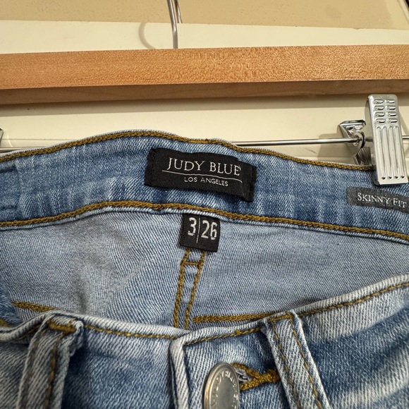 Judy Blue Skinny Jeans Distressed Size 3 - Picture 3 of 9